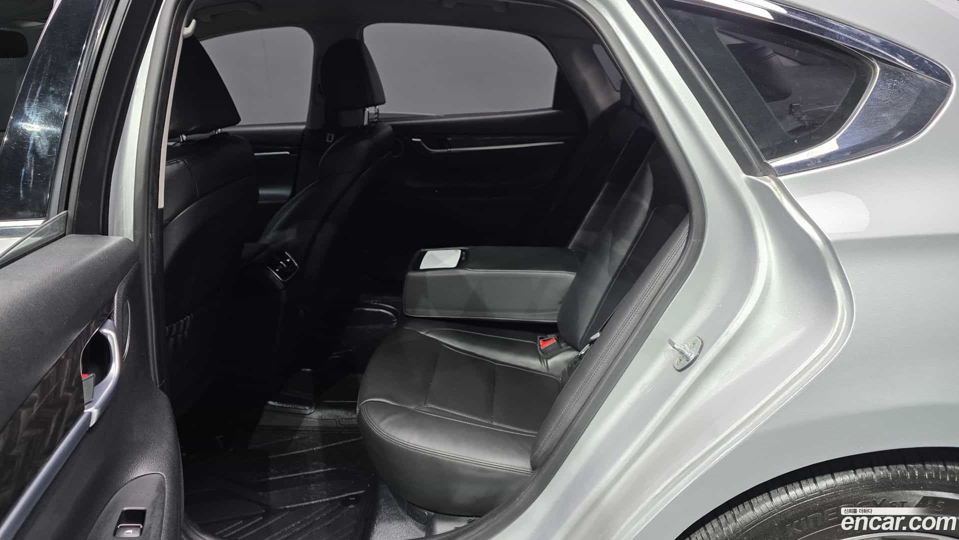 Grandeur Hyundai 2017.2-OPTION-016