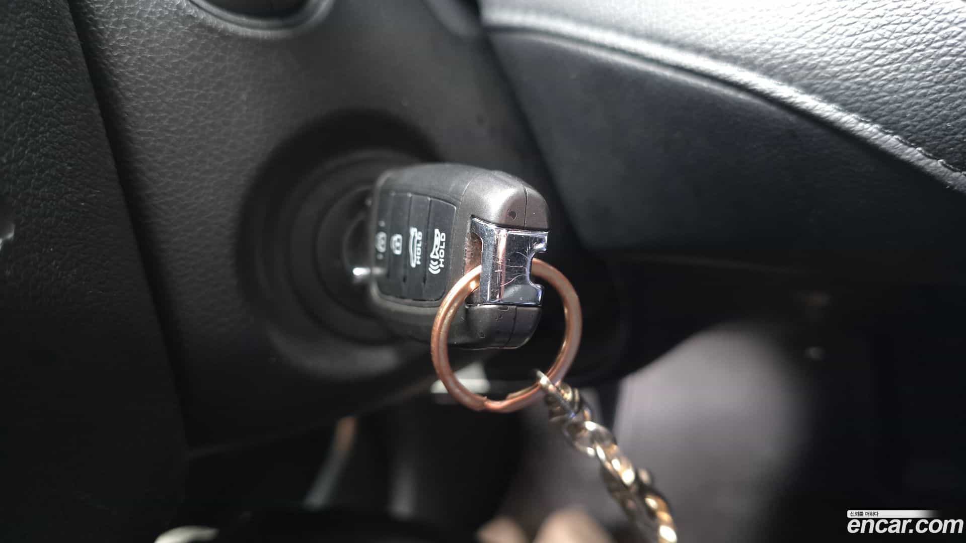 Grandeur Hyundai 2017.2-OPTION-023