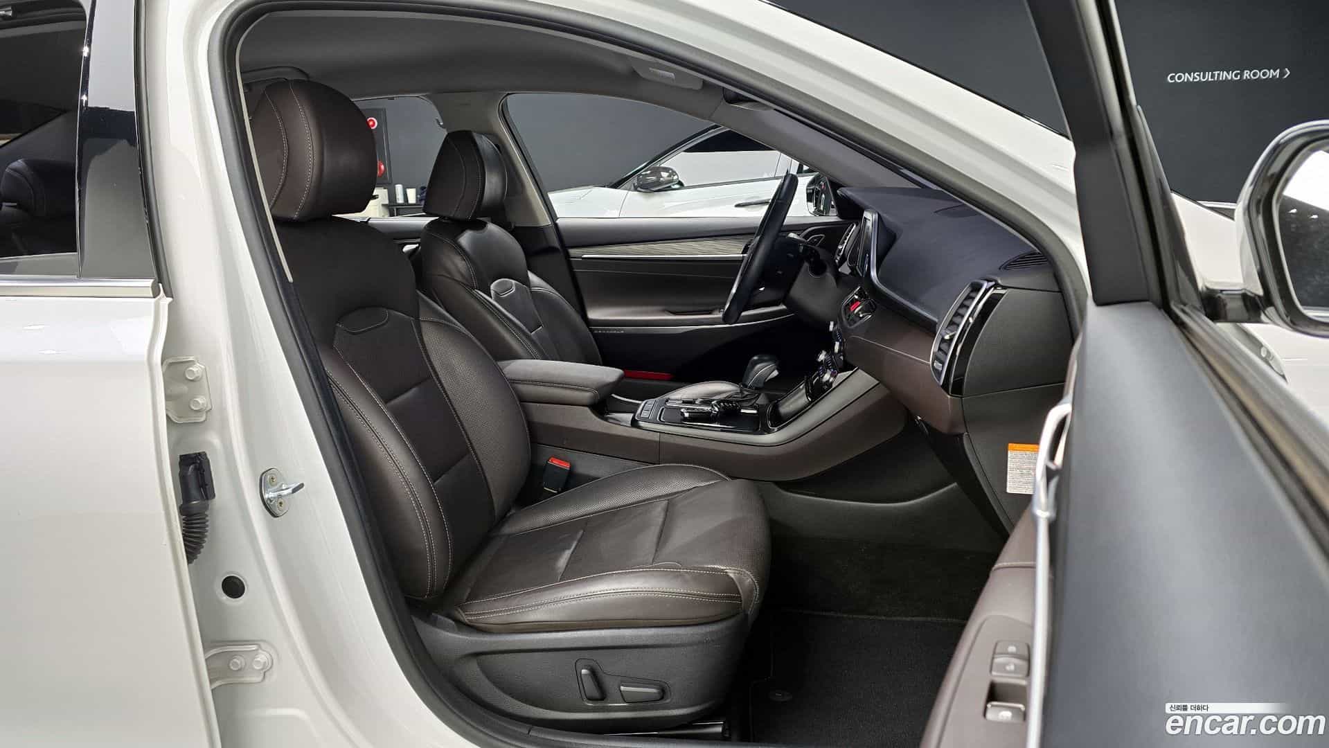 Grandeur Hyundai 2018.8-INNER-010