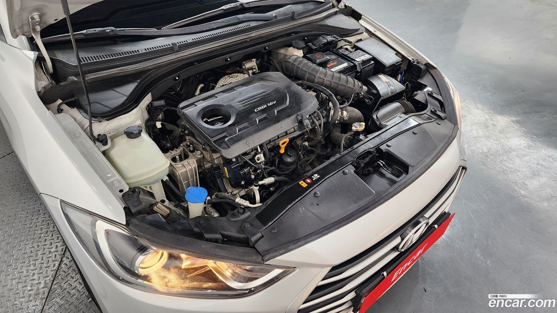 Main__Slider__Photo:AVANTE Hyundai 2015.9-5