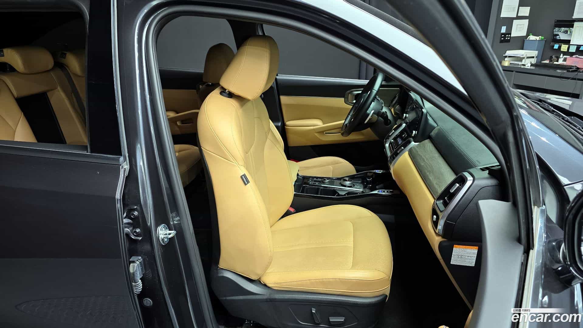 Sorento Kia 2022.10-OPTION-016