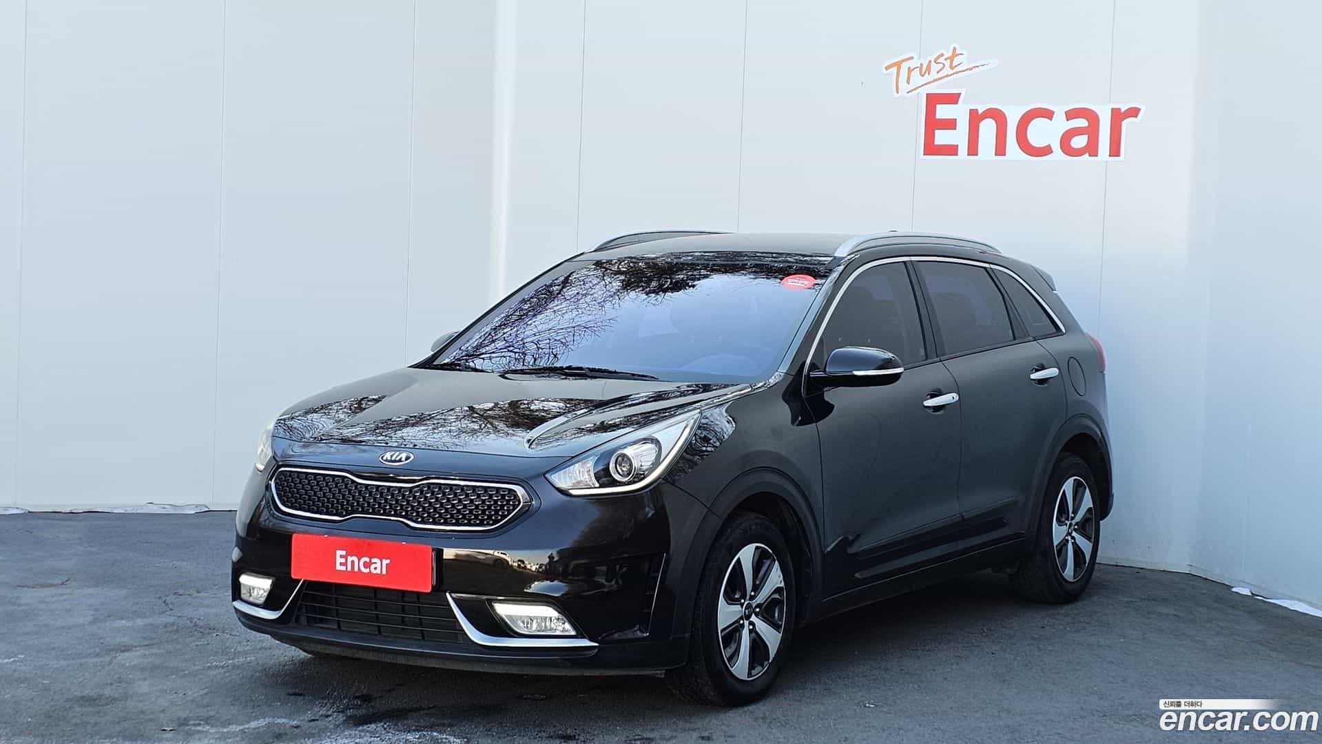 Niro Kia 2017.2-OUTER-001