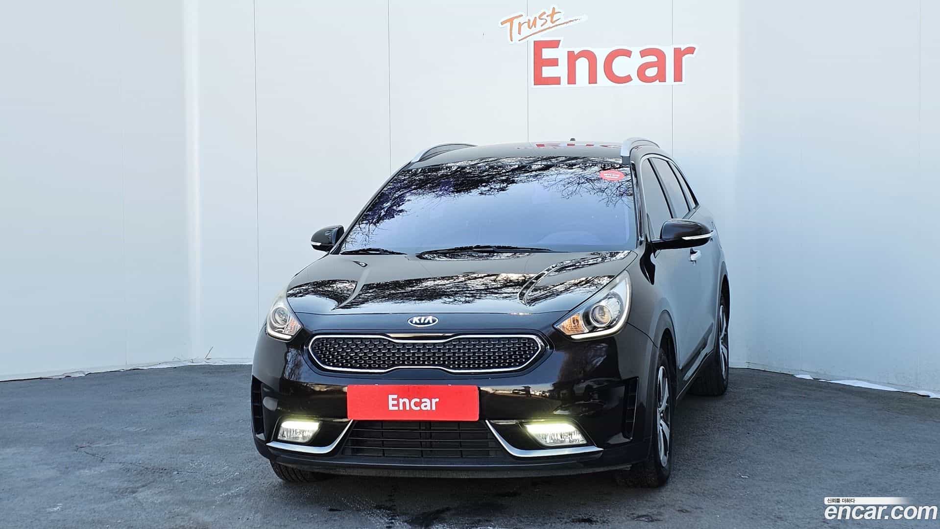 Niro Kia 2017.2-OUTER-003