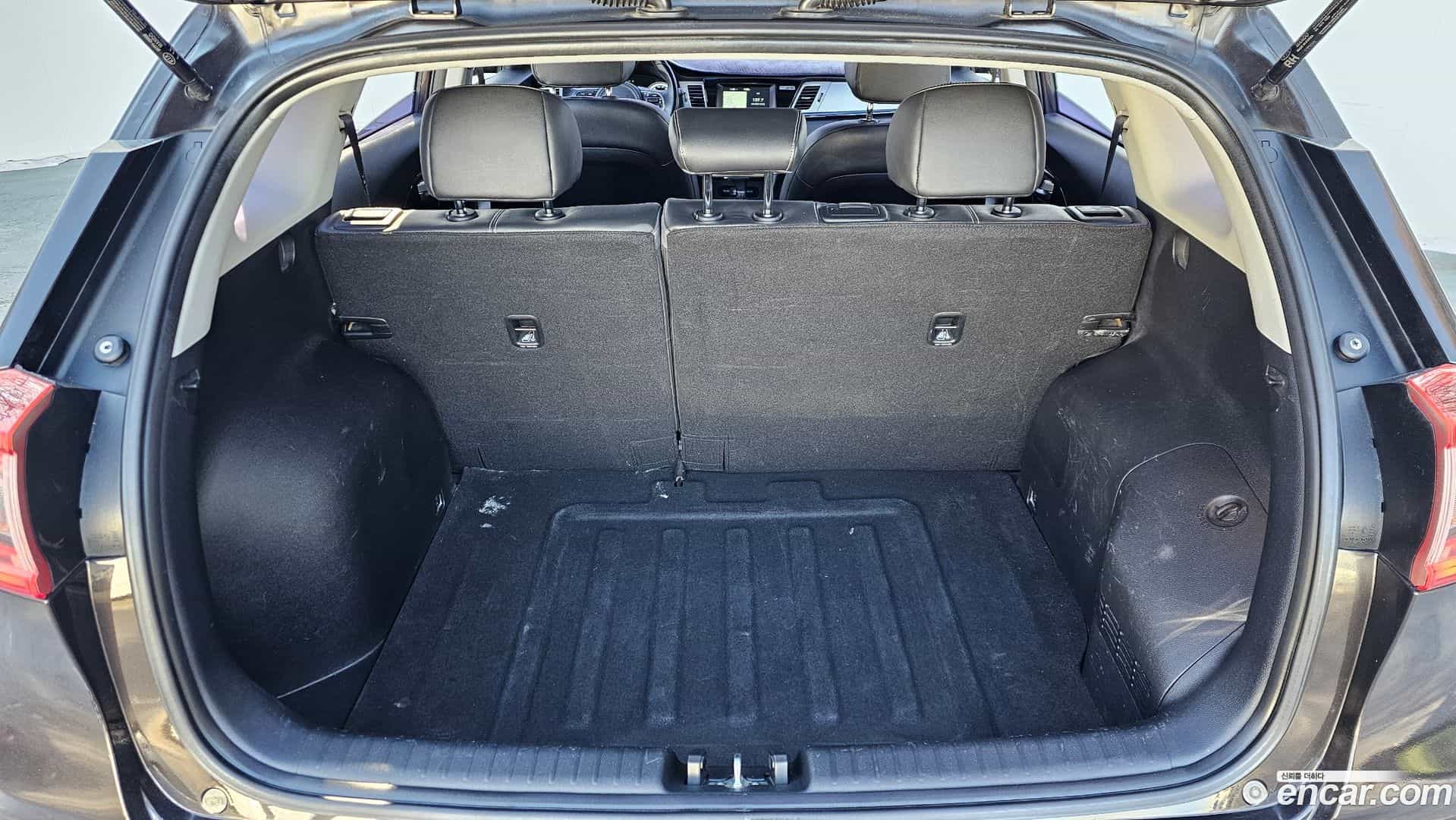 Niro Kia 2017.2-OPTION-024