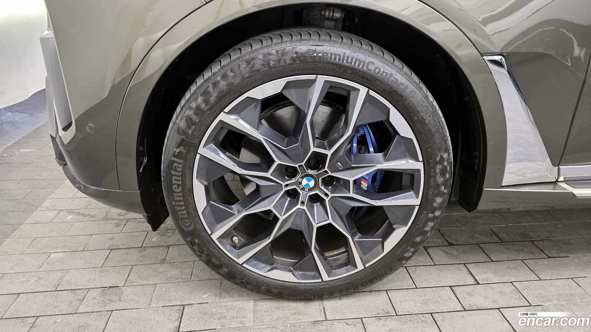 X7 BMW 2024.2-OUTER-005