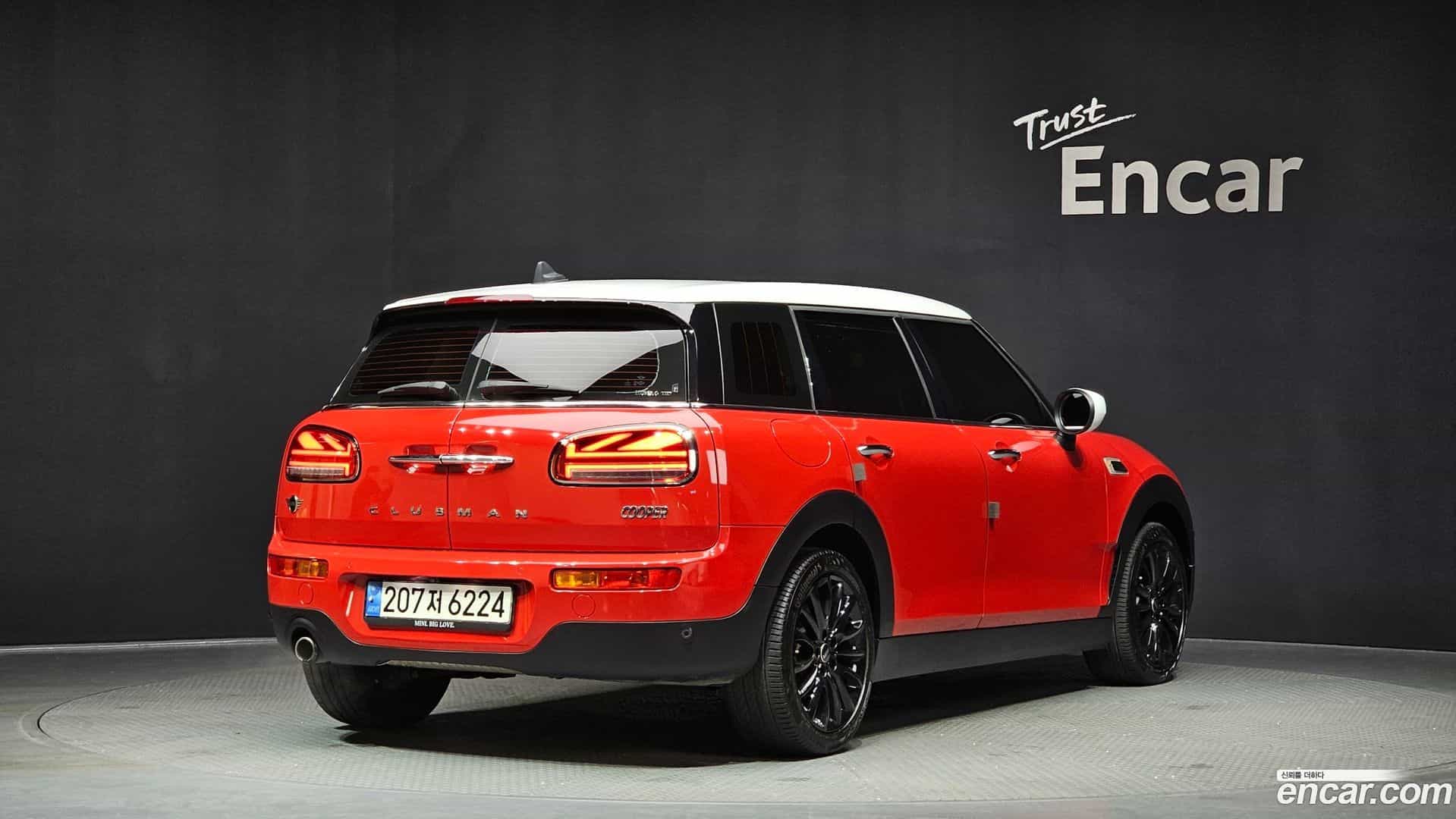 Clubman Mini 2022.5-OUTER-002