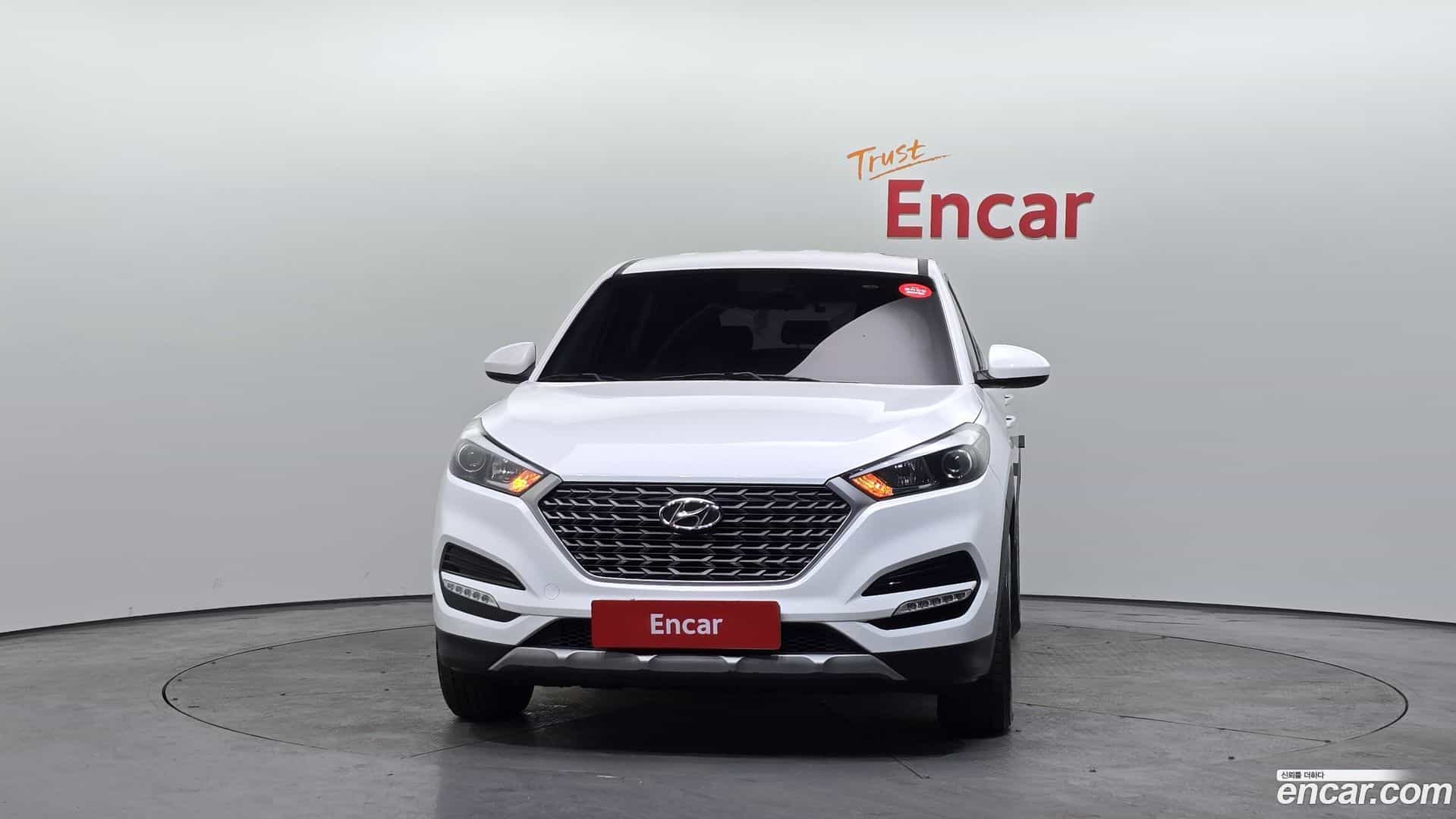 Tucson Hyundai 2018.4-OUTER-003