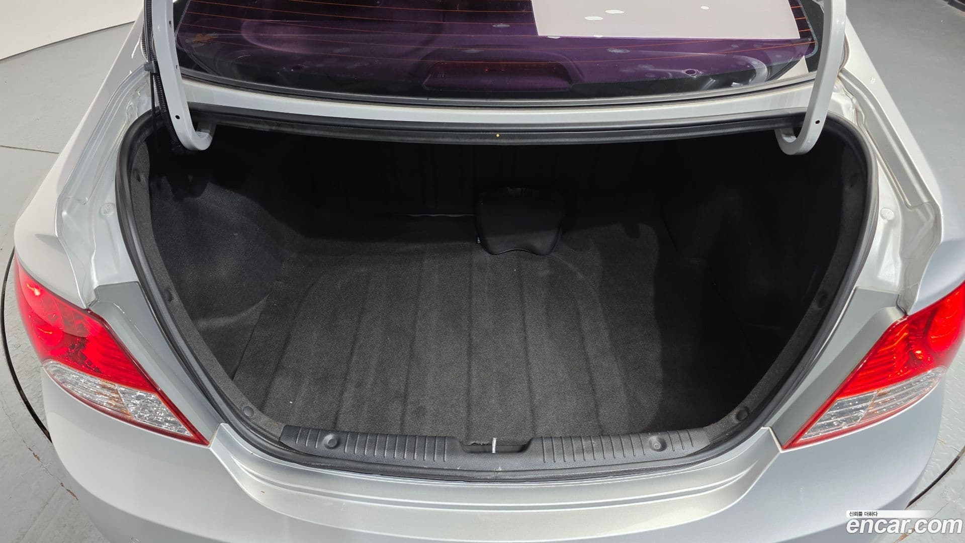 Main__Slider__Photo:Accent Hyundai 2012.11-19