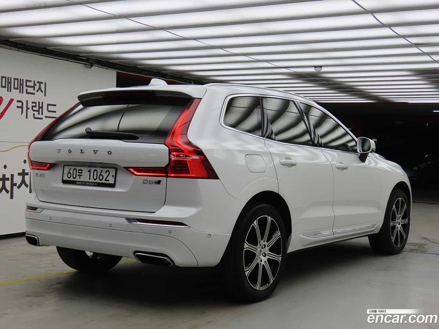 XC60 Volvo 2019.4-OUTER-003