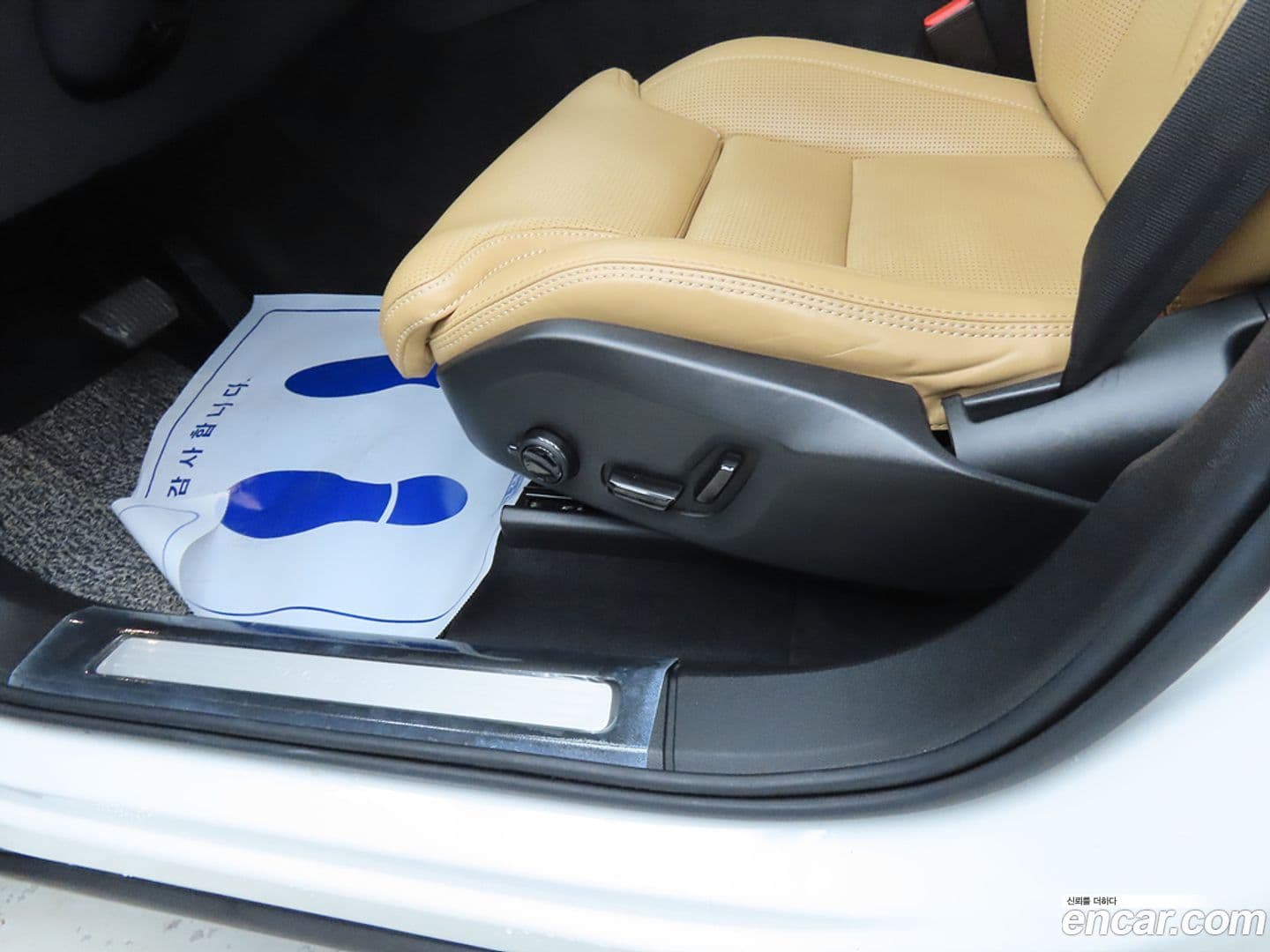 Main__Slider__Photo:XC60 Volvo 2019.4-14