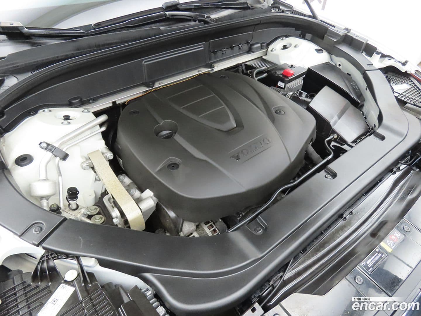 Main__Slider__Photo:XC60 Volvo 2019.4-18