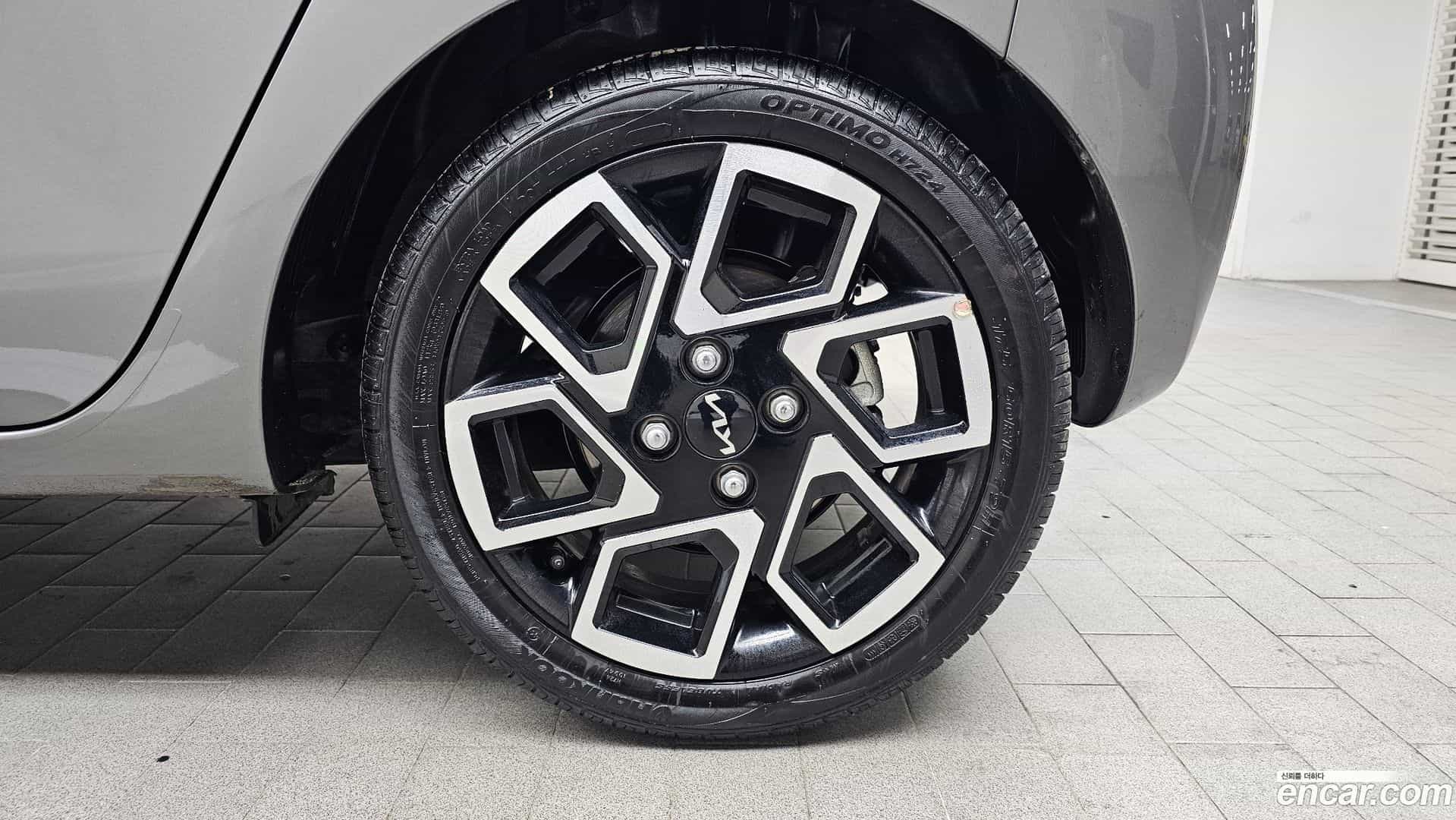 RAY Kia 2024.7-OUTER-005