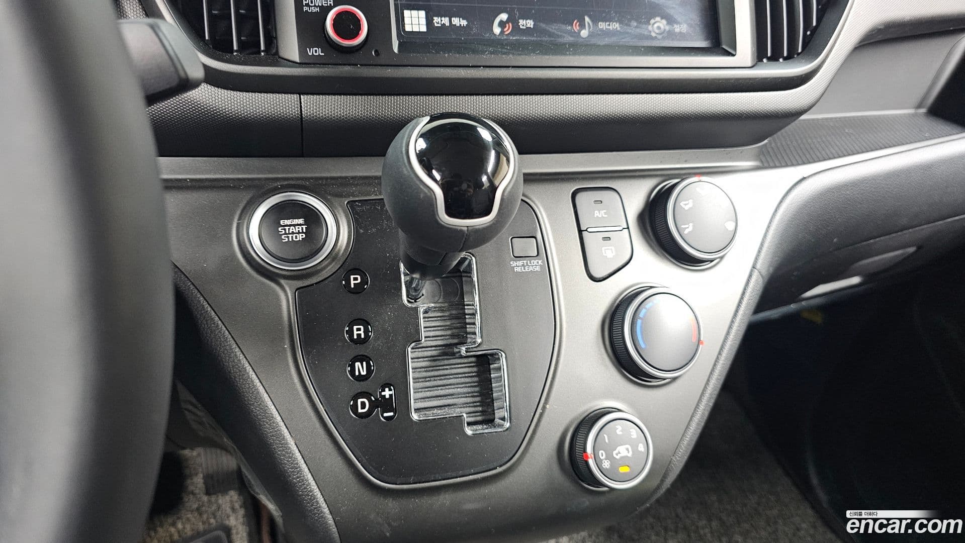 Main__Slider__Photo:RAY Kia 2024.7-8