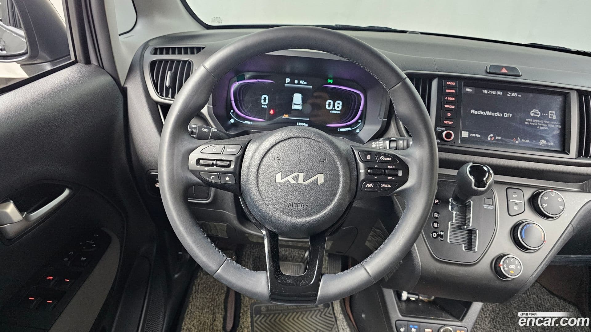 Main__Slider__Photo:RAY Kia 2024.7-12