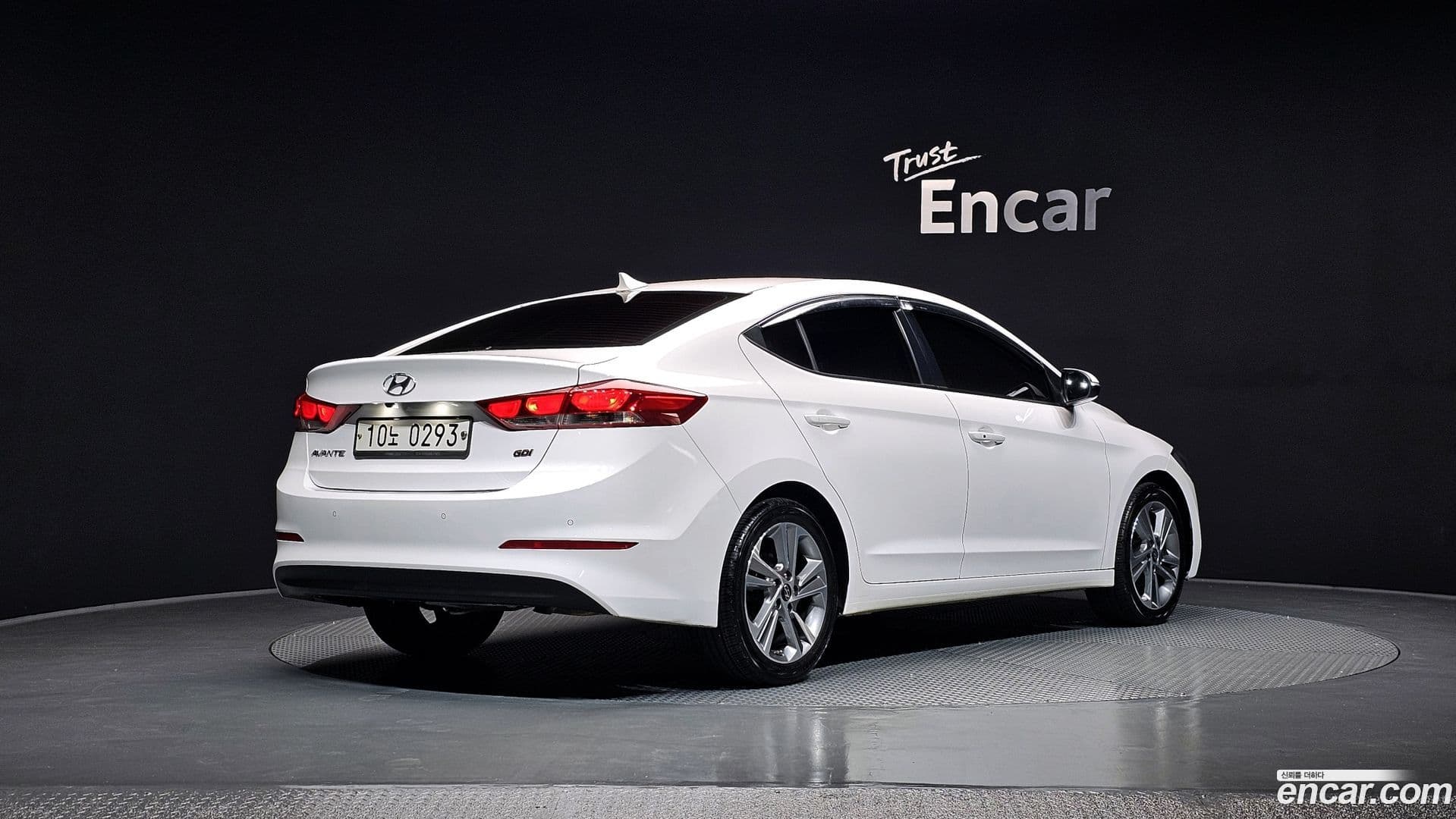 Main__Slider__Photo:AVANTE Hyundai 2016.9-1