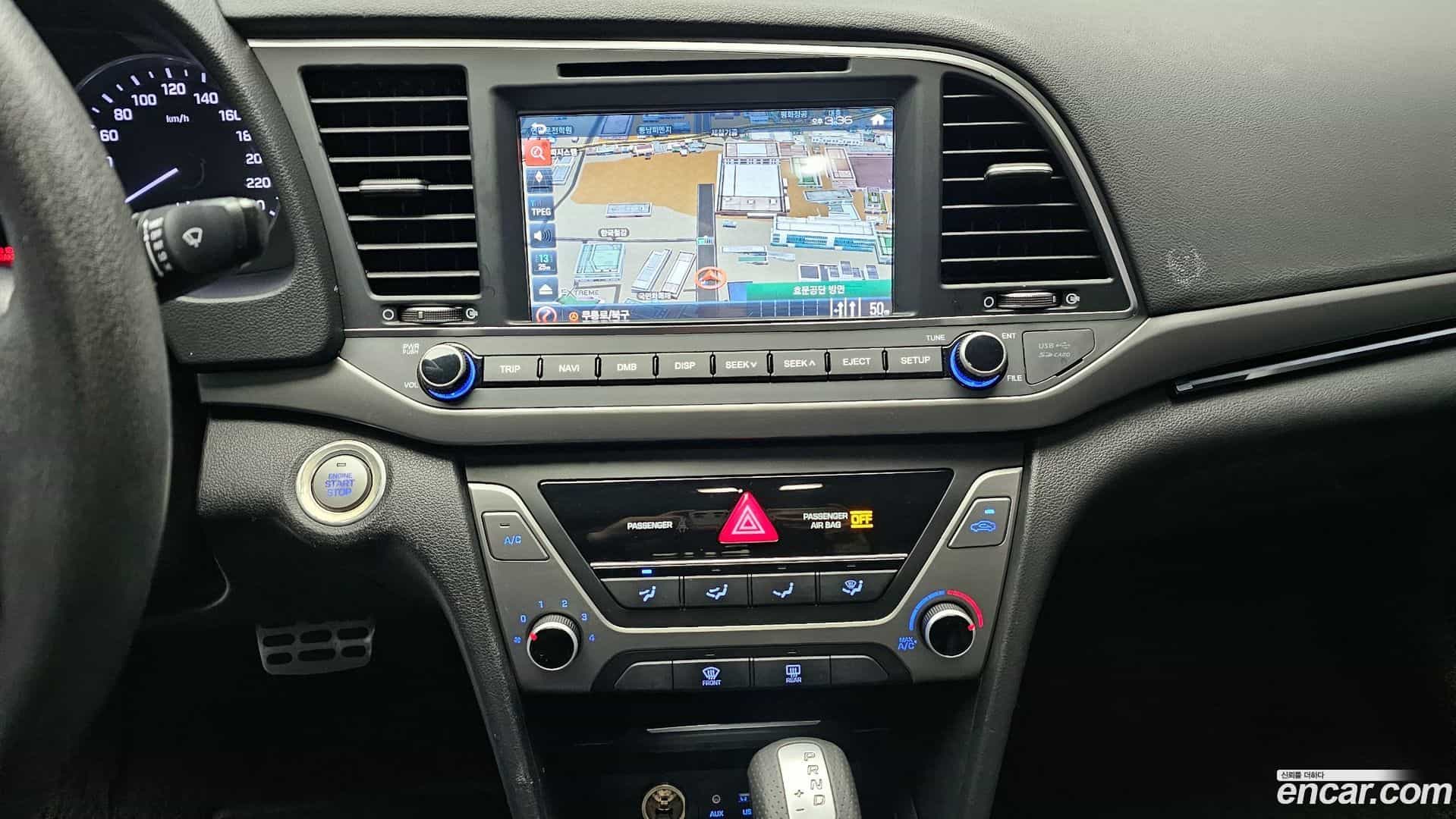 AVANTE Hyundai 2016.9-OPTION-019