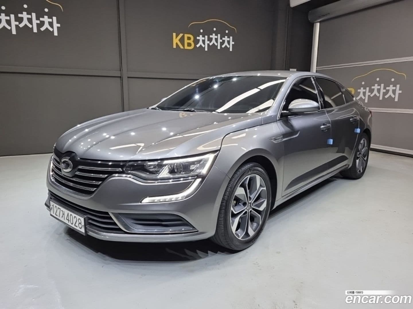 Main__Slider__Photo:SM6 Renault-KoreaSamsung 2020.3-0