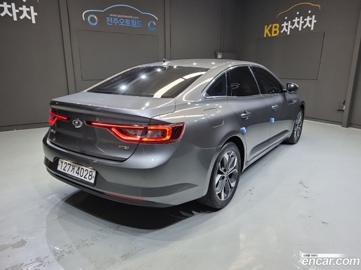 Main__Slider__Photo:SM6 Renault-KoreaSamsung 2020.3-2