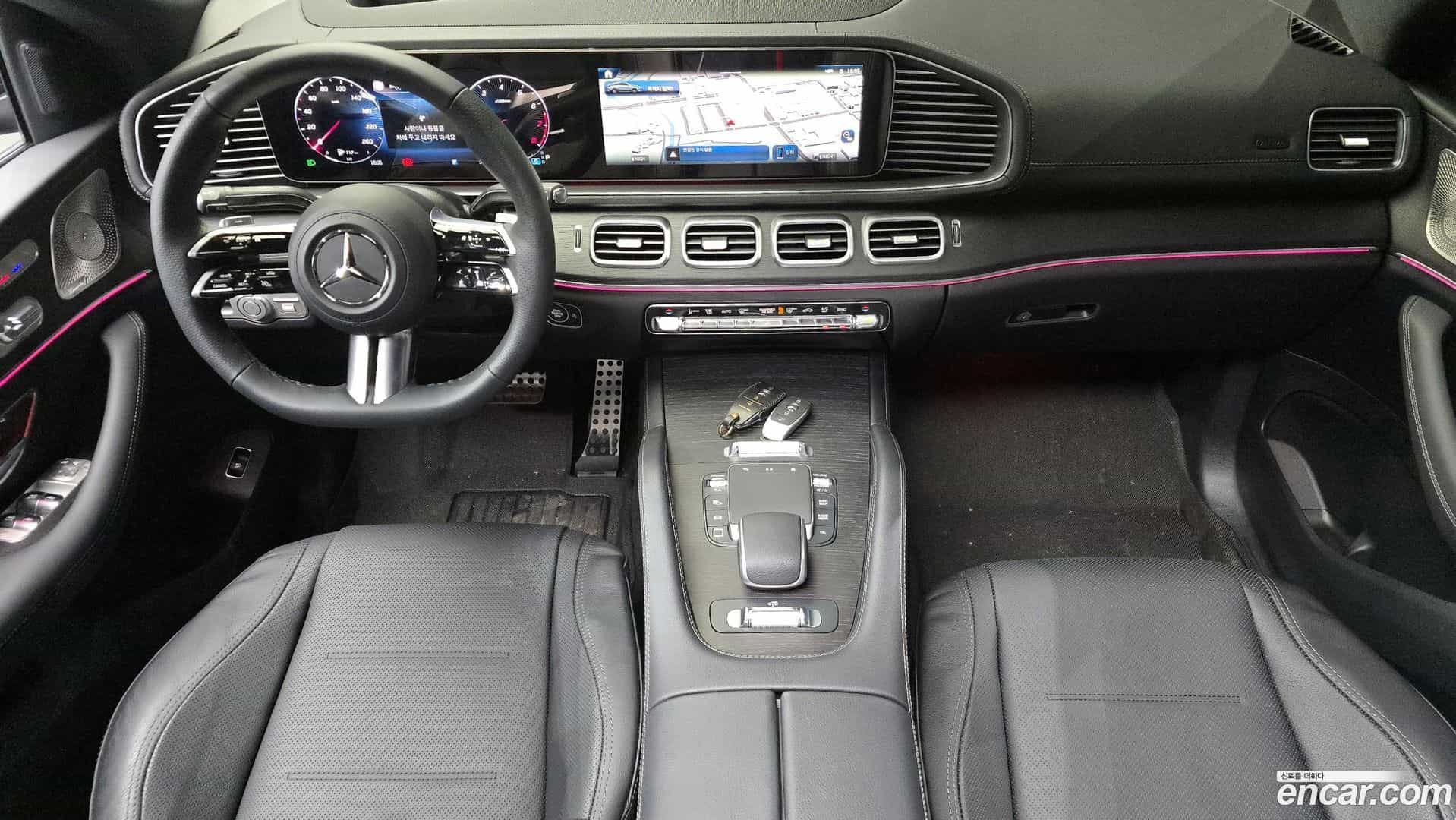 GLE-Class Mercedes-Benz 2025.11-INNER-007