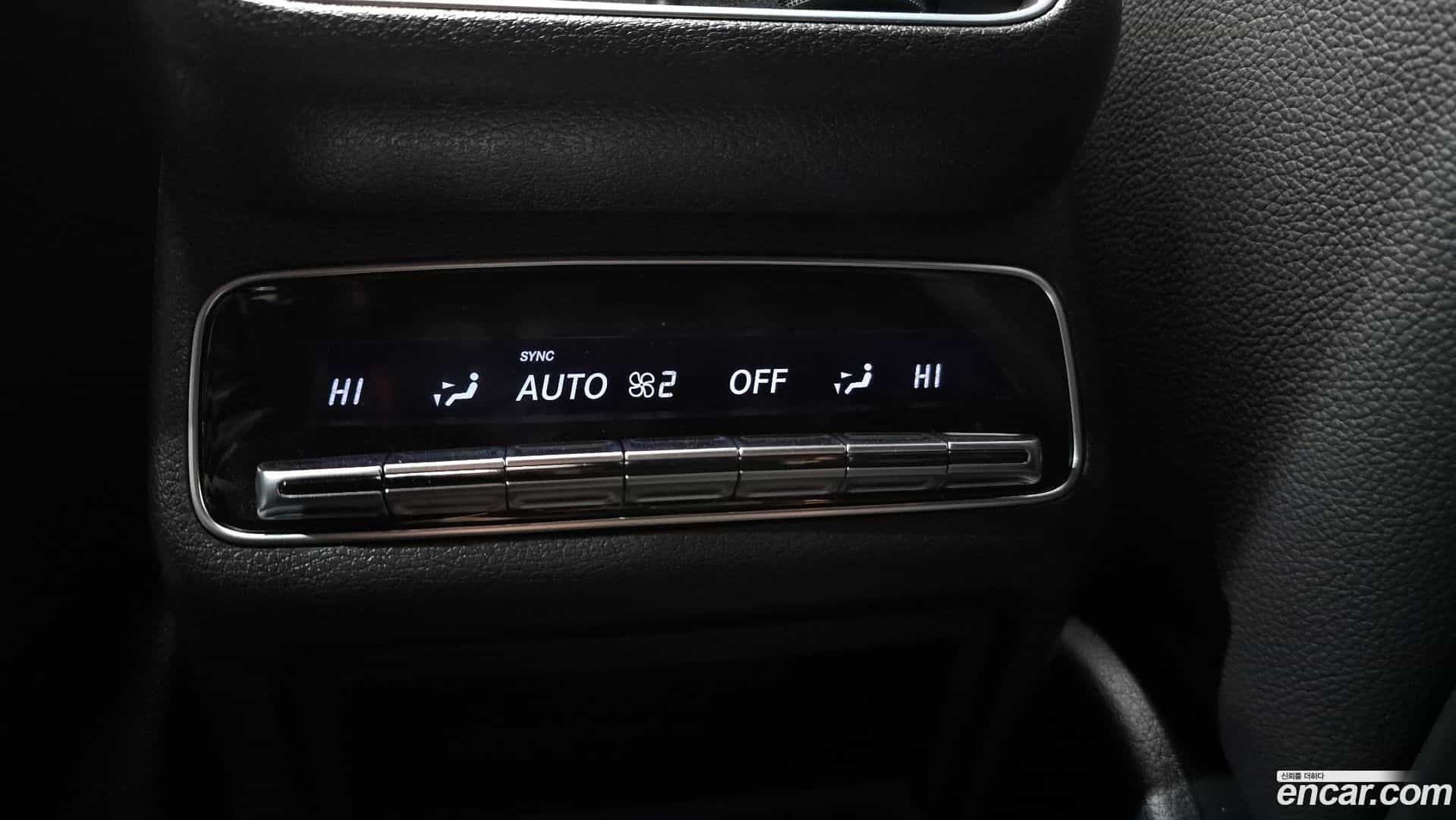 GLE-Class Mercedes-Benz 2025.11-OPTION-020