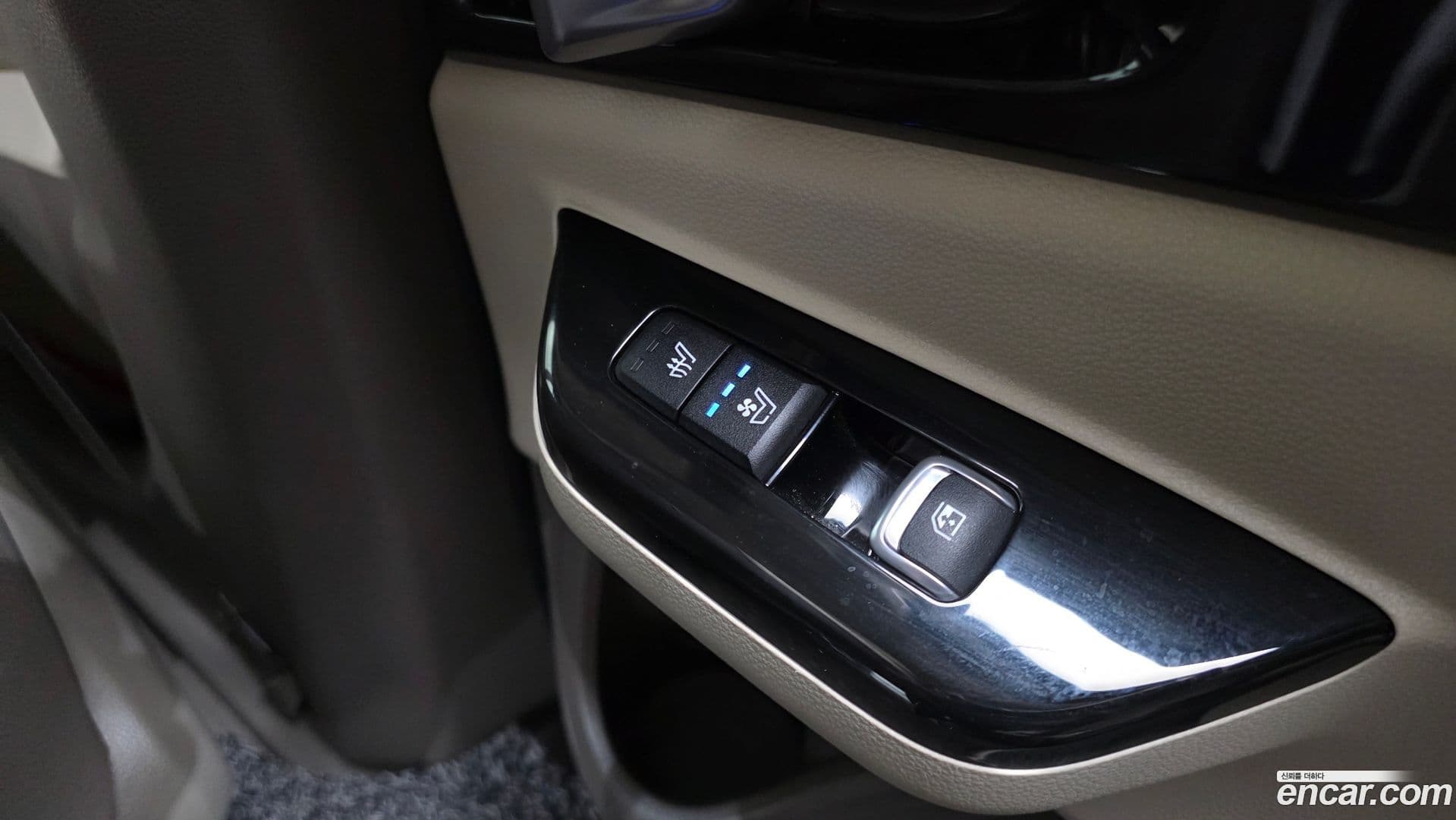 Main__Slider__Photo:Canival Kia 2021.0-18