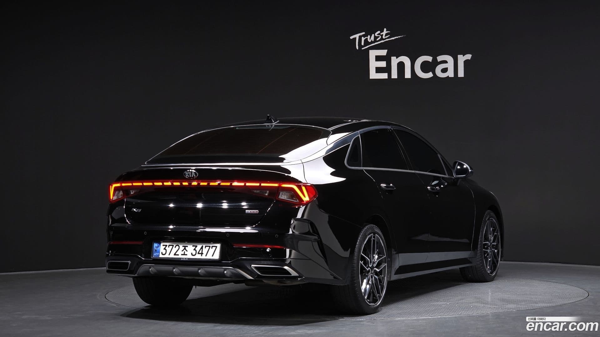 Main__Slider__Photo:K5 Kia 2021.6-1