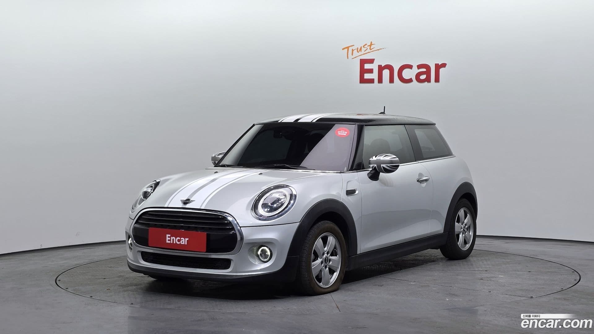 Main__Slider__Photo:Cooper Mini 2019.11-0