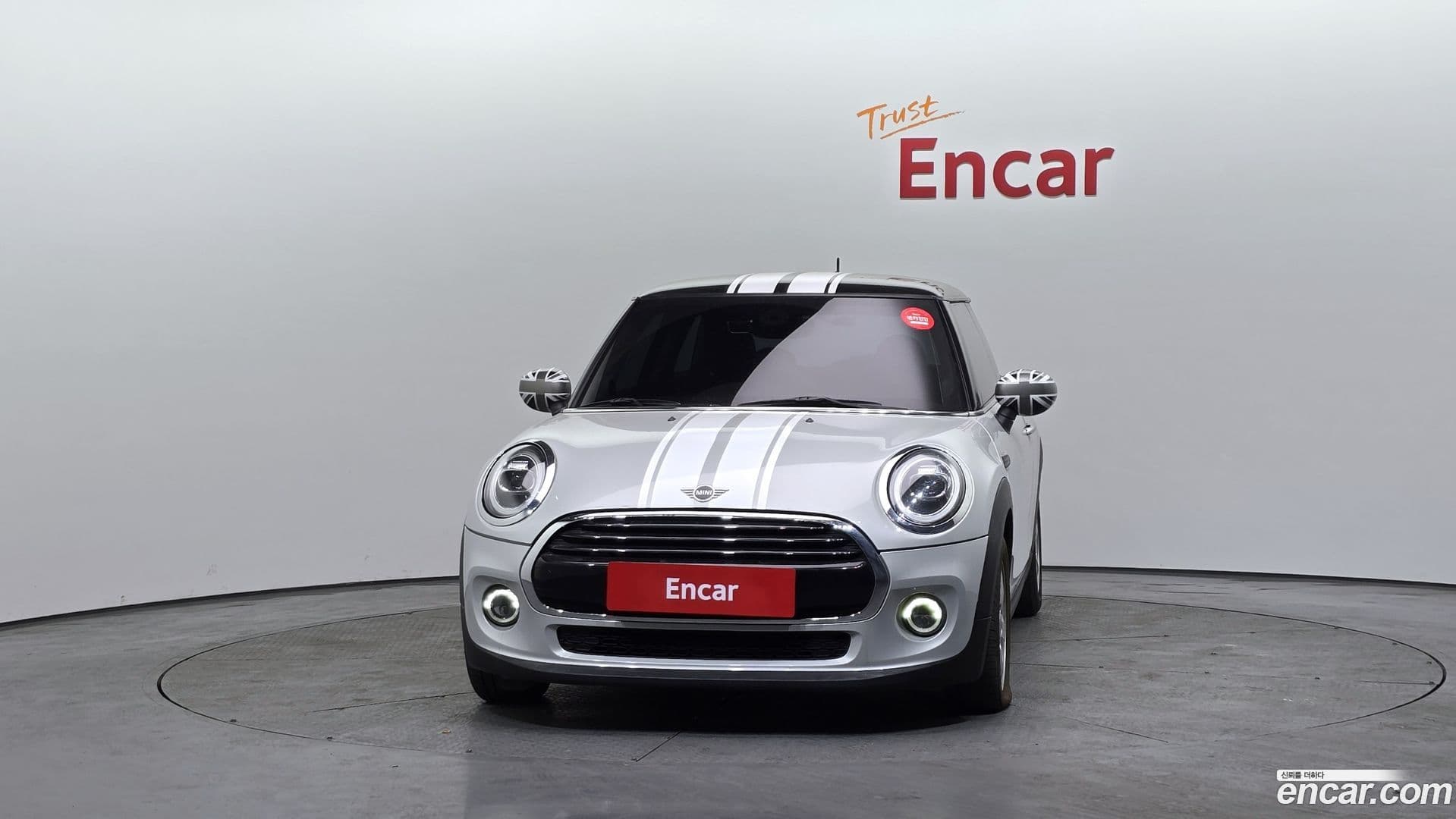 Main__Slider__Photo:Cooper Mini 2019.11-2