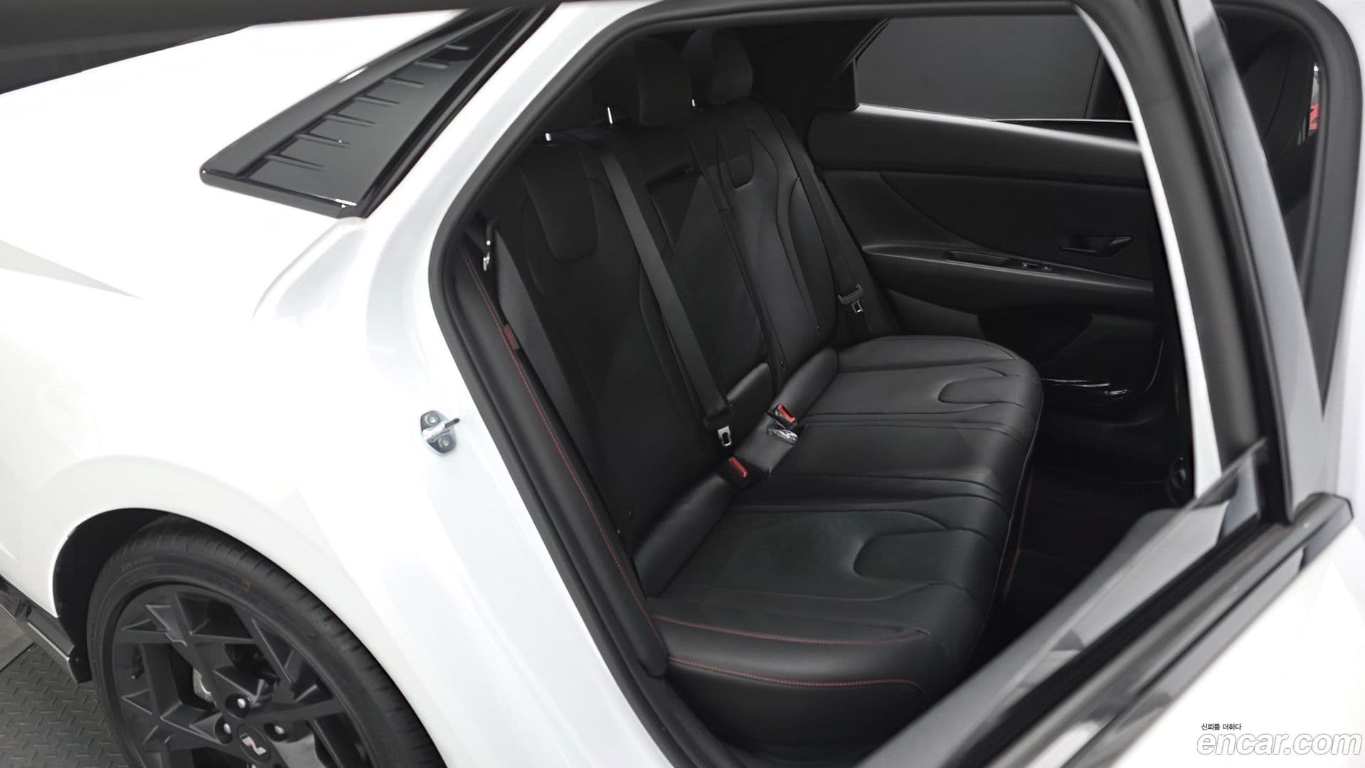 Main__Slider__Photo:AVANTE Hyundai 2024.7-10