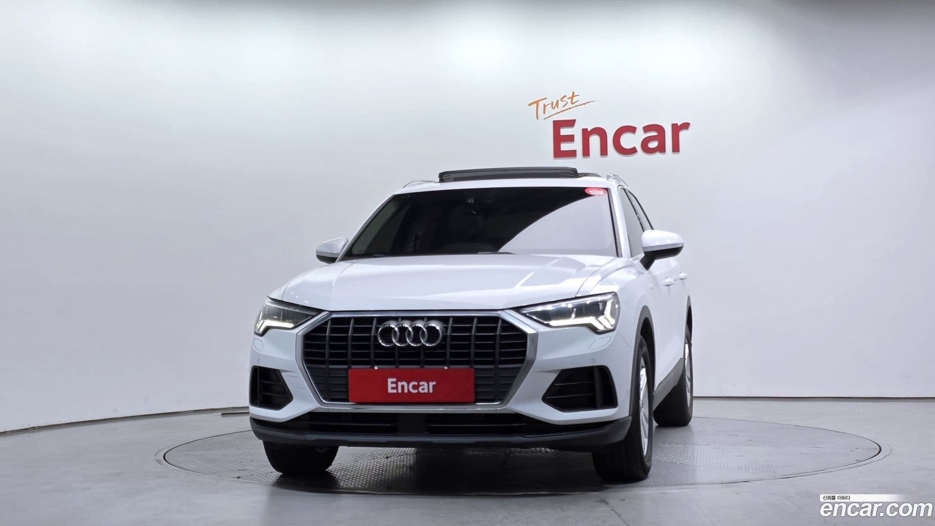 Main__Slider__Photo:Q3 Audi 2020.10-2