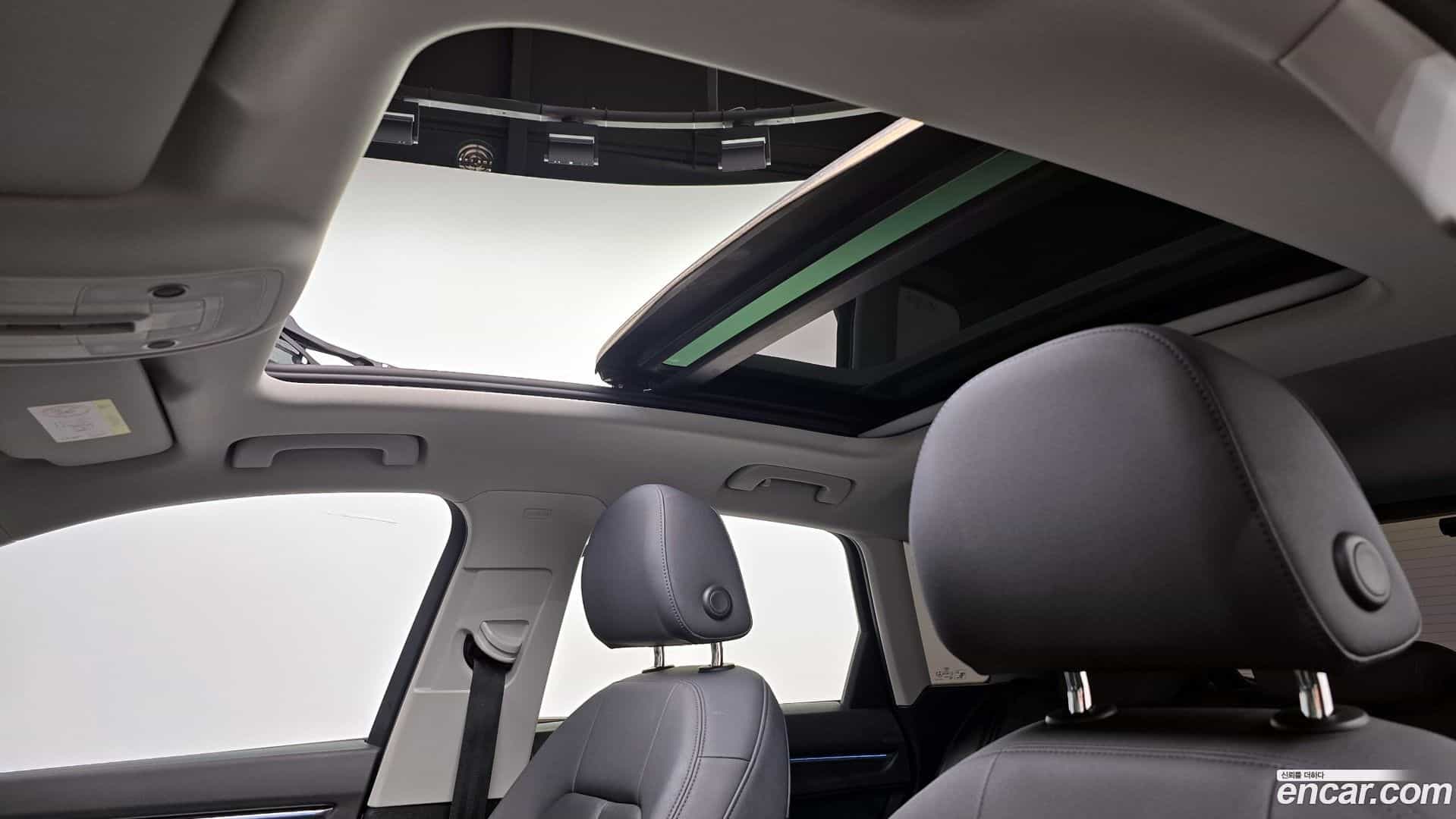 Q3 Audi 2020.10-OPTION-023