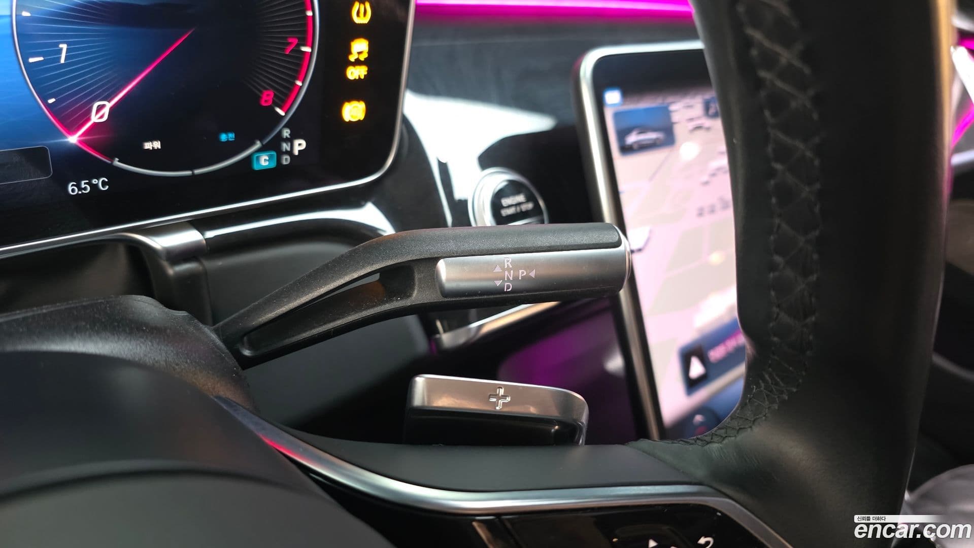 Main__Slider__Photo:S-Class Mercedes-Benz 2022.6-8