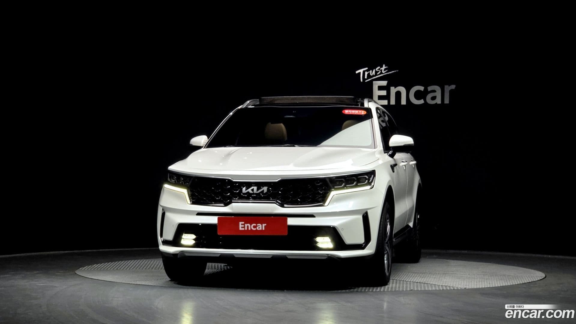 Main__Slider__Photo:Sorento Kia 2022.9-2