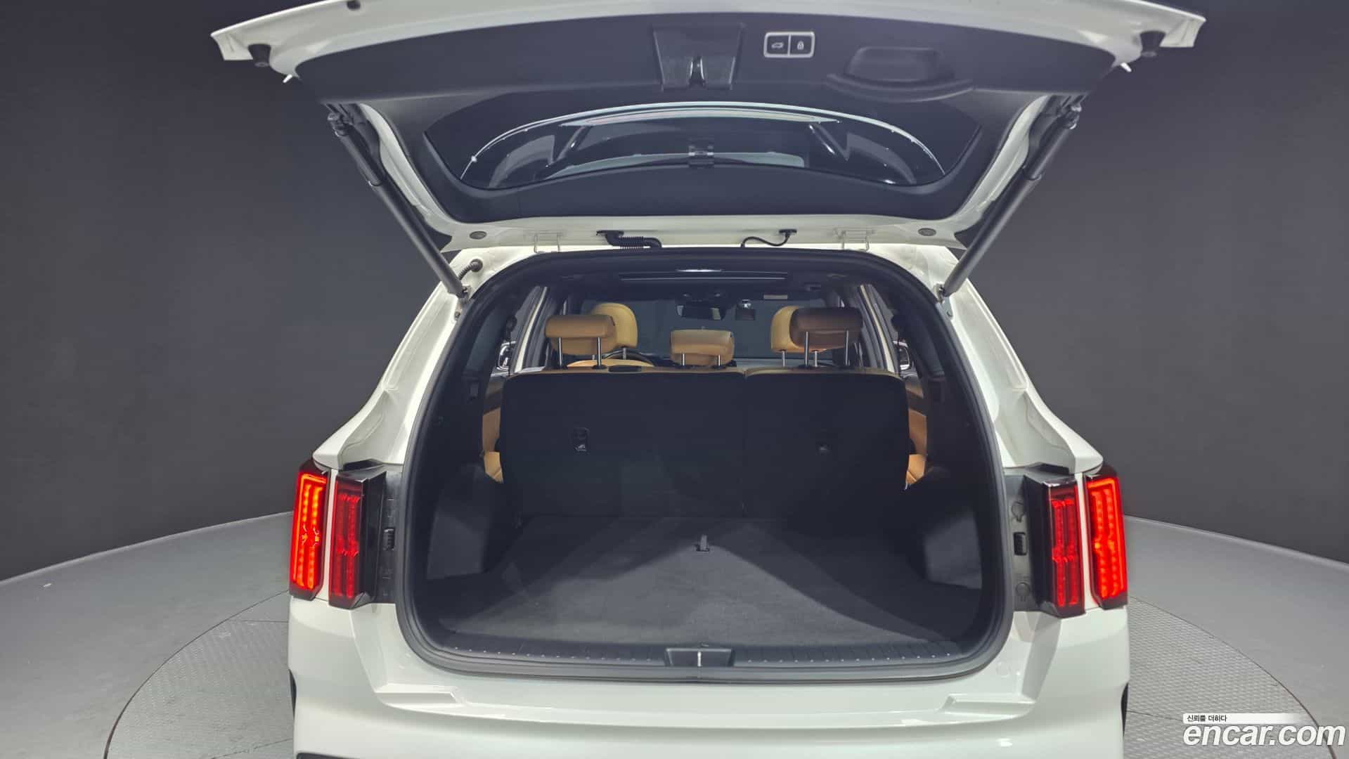 Sorento Kia 2022.9-OPTION-024