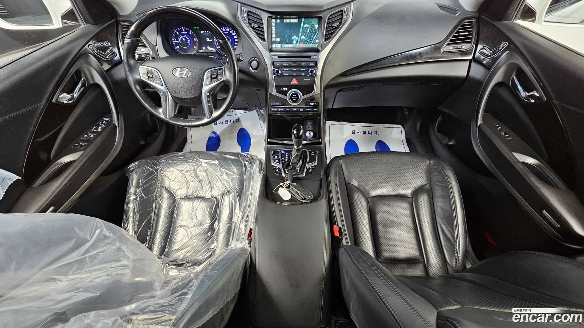 Grandeur Hyundai 2015.7-INNER-007