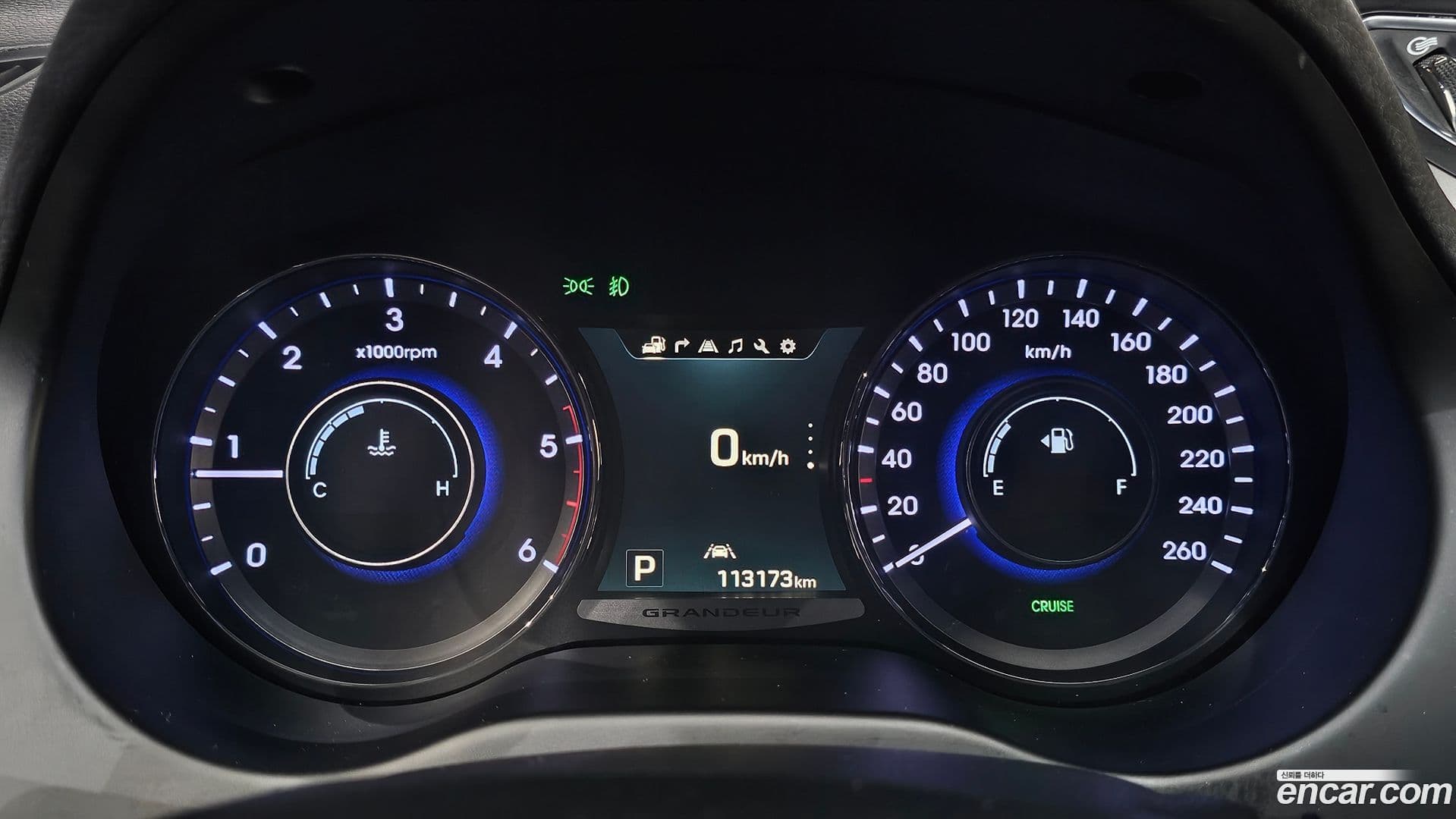 Main__Slider__Photo:Grandeur Hyundai 2015.7-7