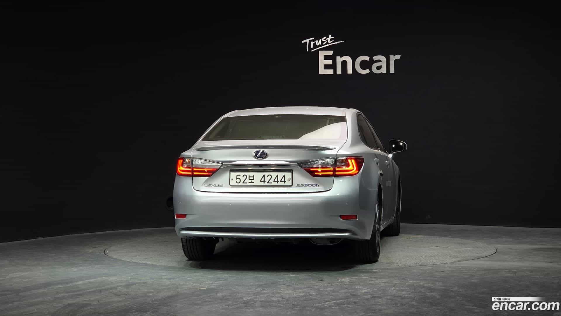 ES Lexus 2017.9-OUTER-004