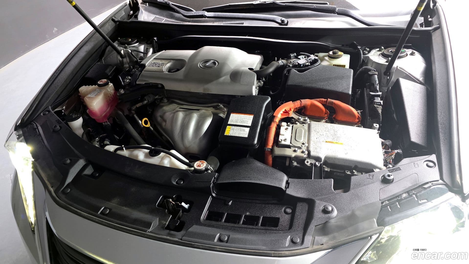 Main__Slider__Photo:ES Lexus 2017.9-5