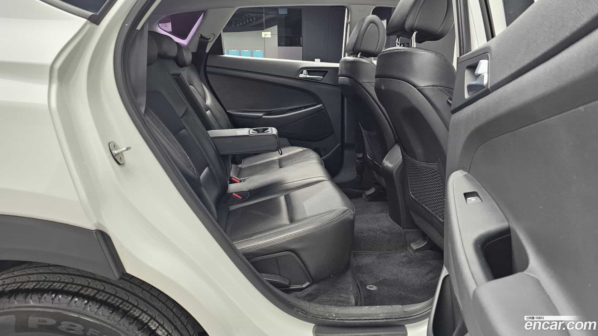 Tucson Hyundai 2015.8-OPTION-016