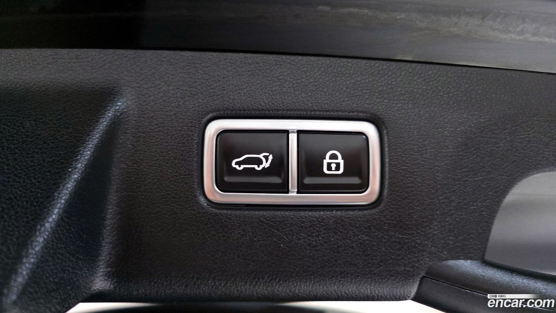 Main__Slider__Photo:Sorento Kia 2022.0-19