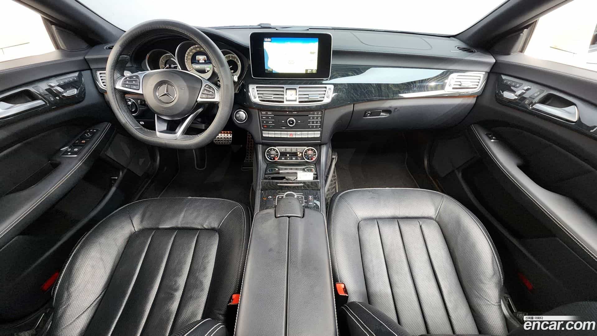 CLS-Class Mercedes-Benz 2016.4-INNER-007