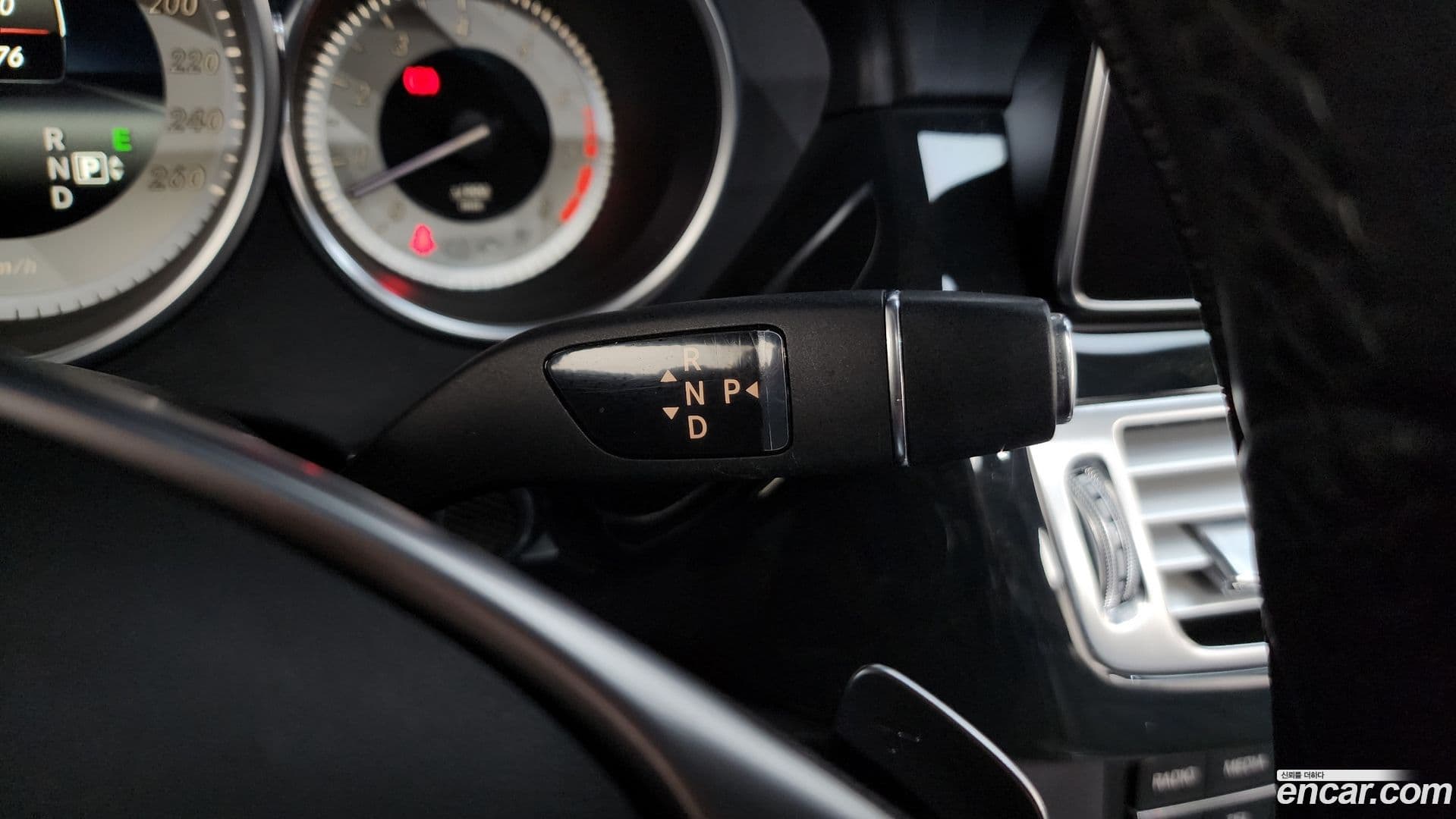 Main__Slider__Photo:CLS-Class Mercedes-Benz 2016.4-8