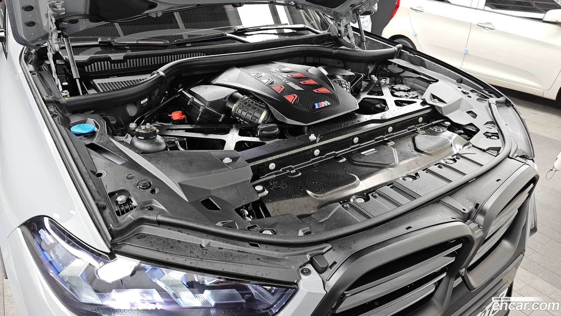 X5M BMW 2025.5-INNER-006