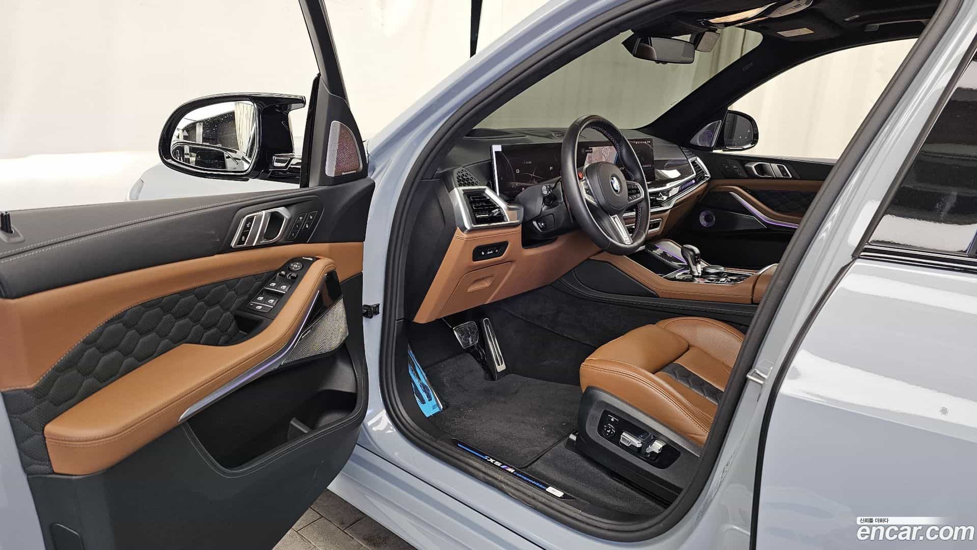 X5M BMW 2025.5-INNER-010