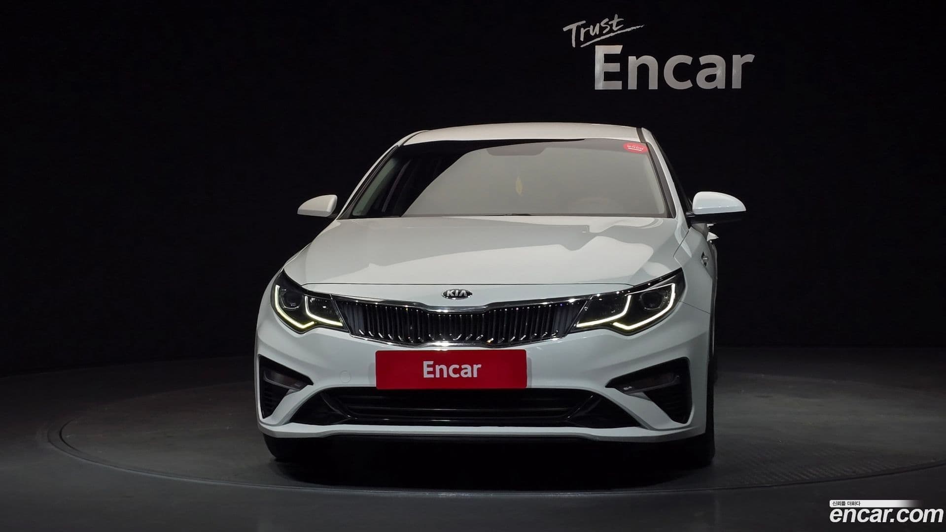 Main__Slider__Photo:K5 Kia 2018.4-2