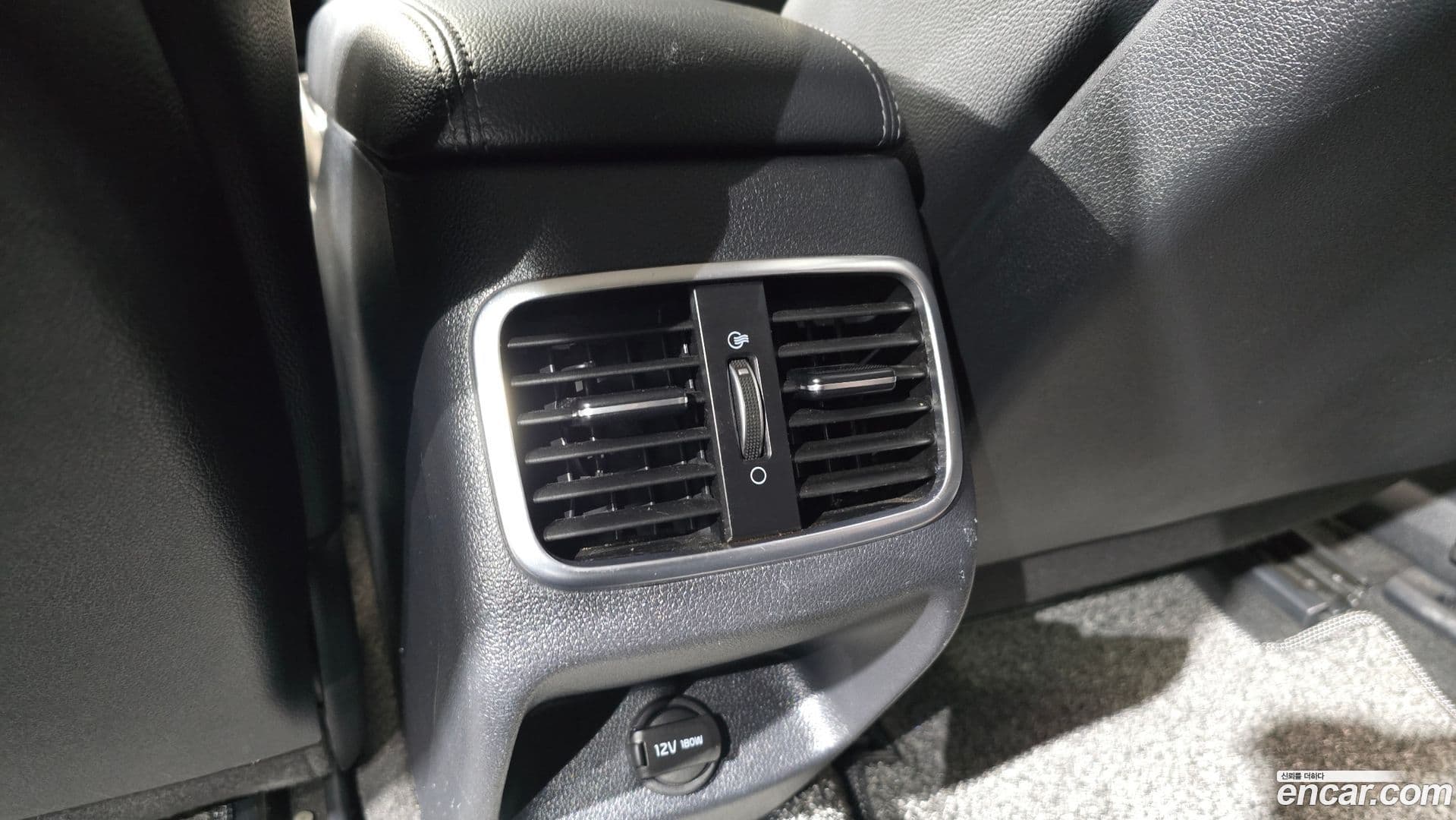 Main__Slider__Photo:K5 Kia 2018.4-16