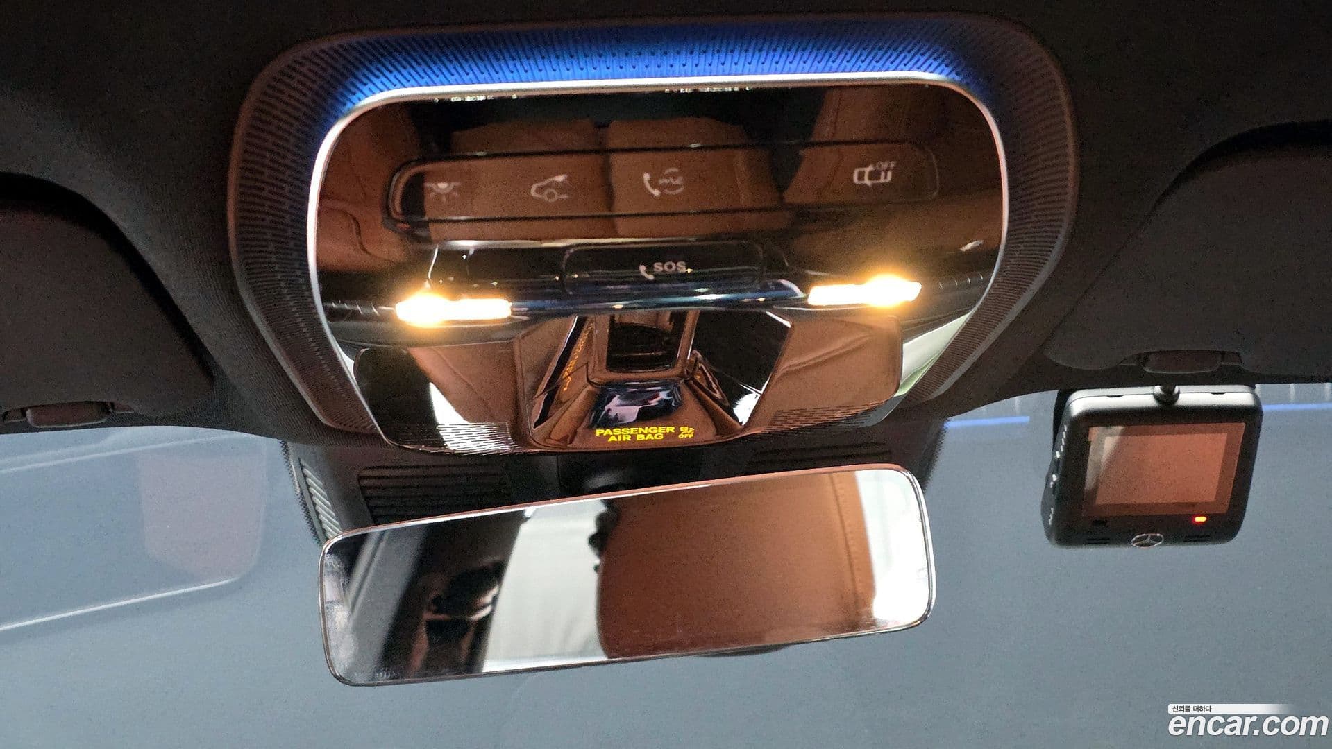 Main__Slider__Photo:C-Class Mercedes-Benz 2025.2-16