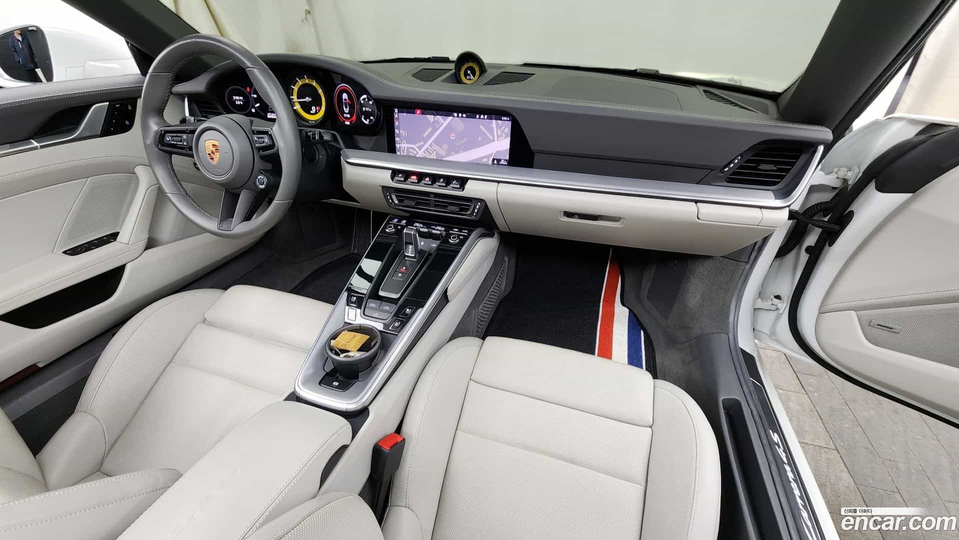 911 Porsche 2020.5-INNER-007