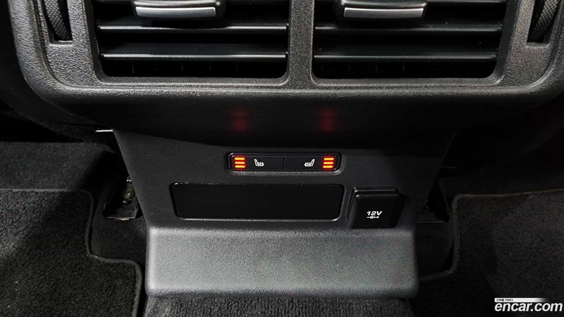 Range Rover Velar Land Rover 2018.6-OPTION-023