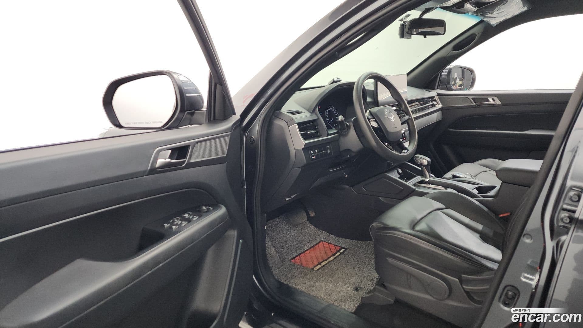 Main__Slider__Photo:Rexton KG_Mobility_Ssangyong 2024.6-9